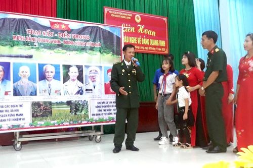 Thắp lửa truyền thống cho thế hệ trẻ