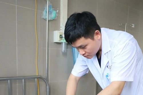Nhận biết sớm bệnh viêm ruột thừa để tránh các biến chứng nguy hiểm