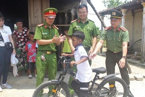 Thừa Thiên Huế: Những ấn tượng đẹp về lực lượng Công an xã, thị trấn
