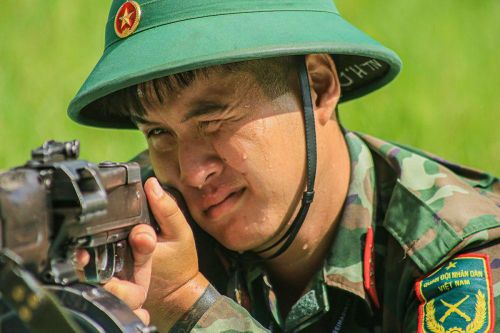 Yêu màu áo lính