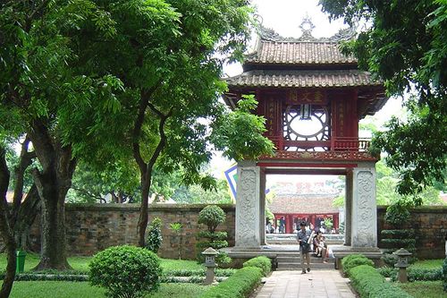 Quận nào có nhiều phường nhất ở Hà Nội?