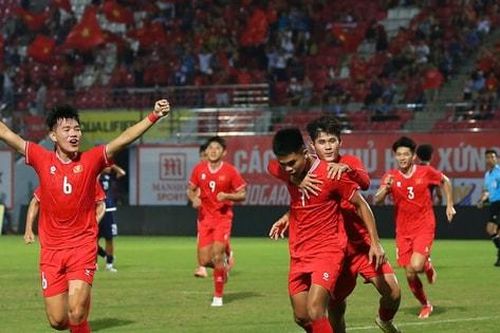 Đánh bại Guam, Việt Nam dẫn đầu bảng A vòng loại U20 châu Á
