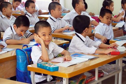 Giảm áp lực cho giáo viên, học sinh, nhiều địa phương cho nghỉ học ngày thứ Bảy