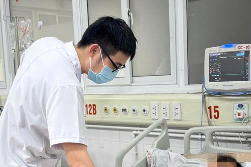 Đề phòng uốn ván sau lũ lụt