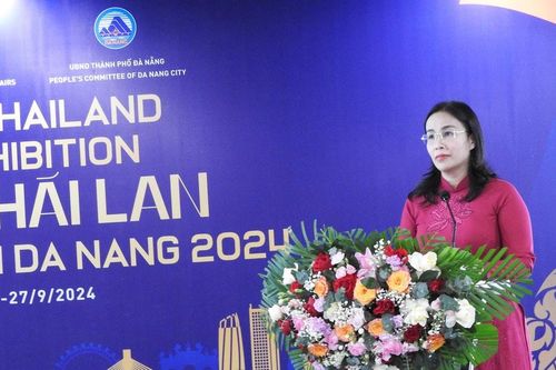 Khai mạc Không gian trưng bày sản phẩm tiêu biểu Việt Nam - Thái Lan