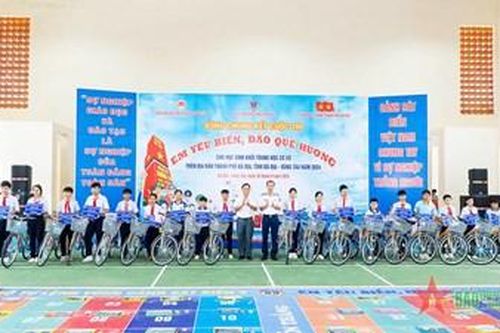 Sôi nổi vòng chung kết Cuộc thi 'Em yêu biển, đảo quê hương' tại TP Bà Rịa