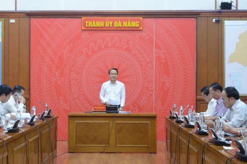 Tiếp tục tinh giản thủ tục hành chính trong Đảng