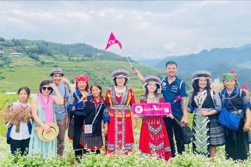 Tái thiết sau bão, lũ: Du lịch dần phục hồi