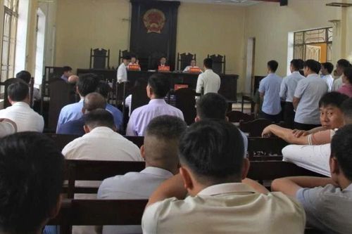 Xét xử vụ đưa và nhận hối lộ tại Trung tâm Đăng kiểm xe cơ giới 92-02D