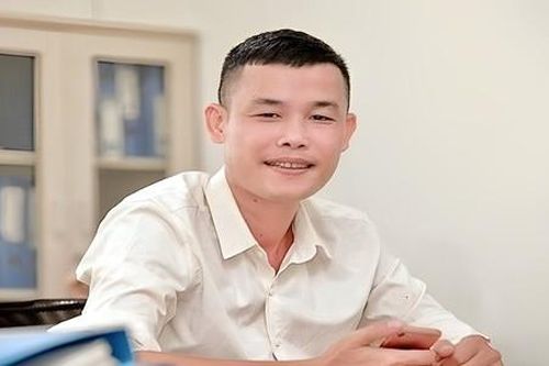 Hiệp Gà bức xúc khi vợ cũ 'động chạm' bạn gái mới