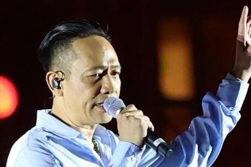 Duy Mạnh tuyên bố trả lại 100 triệu đồng sau đêm nhạc