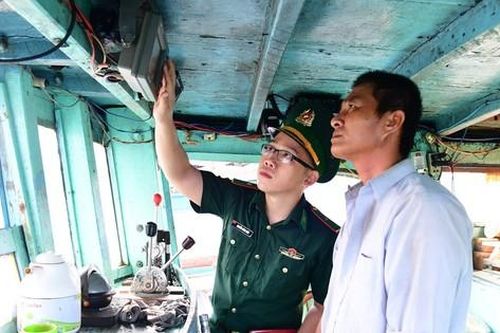 Hải đoàn Biên phòng 18 liên tiếp phát hiện tàu cá vi phạm