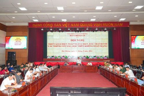 Tăng cường đấu tranh, xử lý thông tin xấu, độc trên không gian mạng
