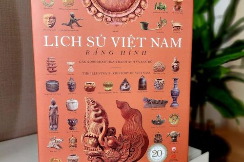 Đọc lịch sử Việt Nam bằng 2.000 hình ảnh sắc nét được thai nghén trong 17 năm