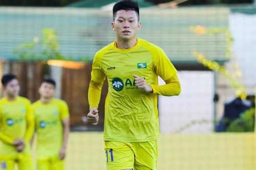 Cựu cầu thủ Sông Lam Nghệ An gia nhập Quảng Ninh FC