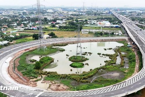 Cao tốc Bến Lức-Long Thành đoạn 3km dự kiến thông xe vào quý 4