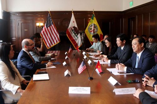 Việt Nam kết nối phát triển du lịch điện ảnh với TP Los Angeles (Hoa Kỳ)