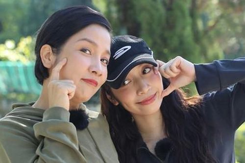 Ca sĩ Mỹ Linh bị con gái 'bóc phốt' chuyện đời thực