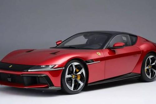 Xe mô hình Ferrari 12Cilindri có giá gần nửa tỷ đồng