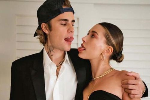 Bức thư ngọt ngào Justin Biebier gửi đến bà xã Hailey