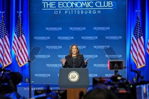Bầu cử Mỹ 2024: Bà Kamala Harris cam kết giảm thuế cho các gia đình có trẻ em