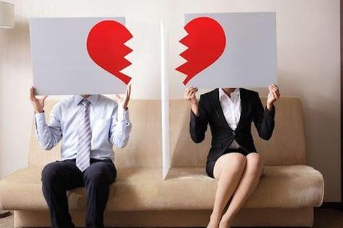 Làm bạn sau ly hôn