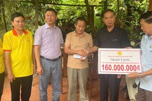 Nghĩa cử từ tâm hướng về đồng bào vùng lũ Yên Bái và Lào Cai