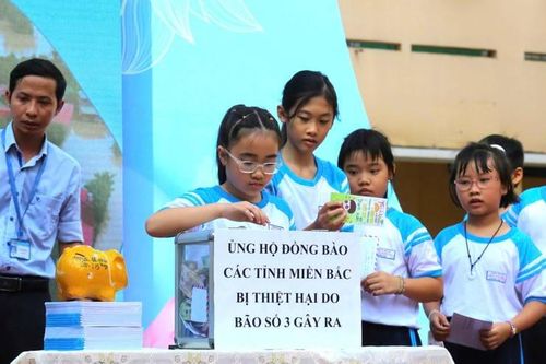 Lòng quảng đại không thể đong đếm kiểu thành tích