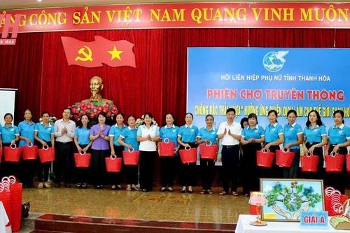 Phát động hưởng ứng chiến dịch 'Làm cho thế giới sạch hơn'