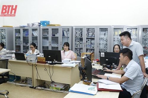 Hàng chục nghìn hồ sơ đất đai bị 'ngâm' - 'tâm điểm' chất vấn và hóa giải bức xúc (Bài cuối): Làm 'đến nơi đến chốn' để quy định đi đúng quỹ đạo