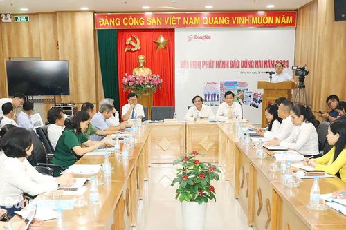 Đẩy mạnh việc đưa Báo Đồng Nai đến các tổ chức cơ sở Đảng