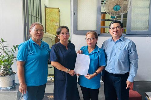Hội Liên hiệp Phụ nữ phường Vĩnh Nguyên: Bàn giao nhà 'Mái ấm tình thương' cho phụ nữ hộ cận nghèo