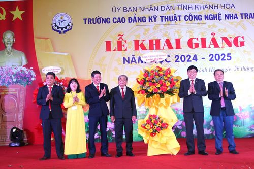 Trường Cao đẳng Kỹ thuật Công nghệ Nha Trang khai giảng năm học mới 2024-2025