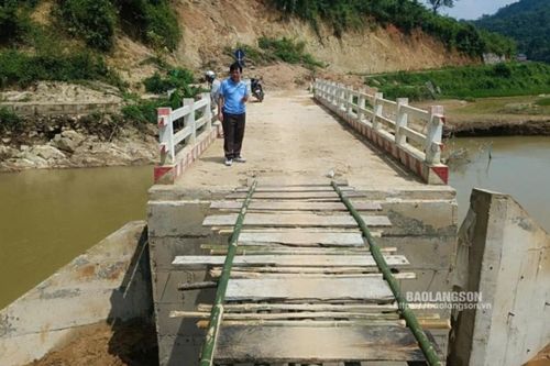 Tập trung khắc phục các vị trí cầu giao thông nông thôn bị hư hỏng