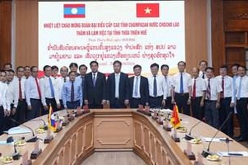 Củng cố, tăng cường quan hệ hữu nghị và hợp tác Thừa Thiên Huế - Champasak (CHDCND Lào)