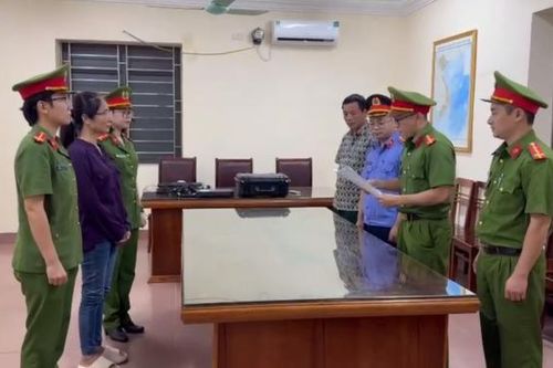 Đối tượng 'đi kiện thuê' bị bắt vì xúc phạm, vu khống lãnh đạo Đảng, Nhà nước