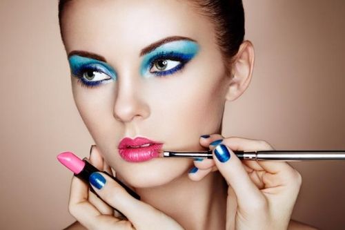 Sai lầm cơ bản khi trang điểm mắt khiến bạn già đi vài tuổi