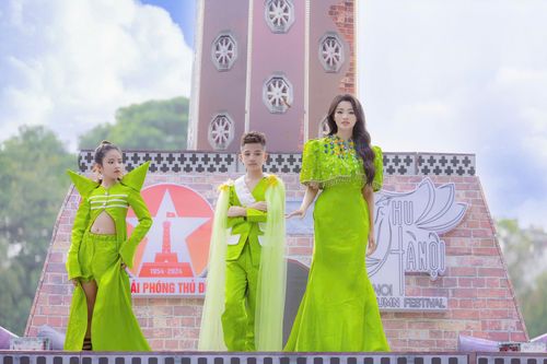 NTK Châu Loan ra mắt bộ sưu tập lấy cảm hứng từ tình yêu với mùa thu Hà Nội