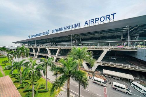 Khách tung tin giả 'có bom', chuyến bay phải kiểm tra an ninh nghiêm ngặt