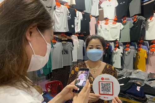 Hà Nội sẽ nhân rộng mô hình 'Chợ thông minh 4.0 - không dùng tiền mặt'