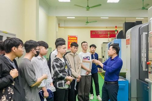 Vào đại học, đừng mang tâm lý xả hơi