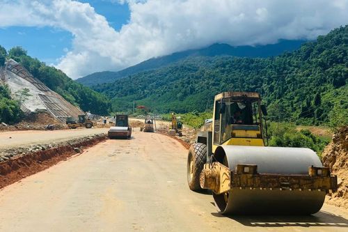 Nhiều kiến nghị 'nóng' liên quan đến Quốc lộ 14E