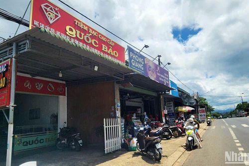 Cửa tiệm bạc tại Lâm Đồng bị trộm đột nhập lấy toàn bộ trang sức