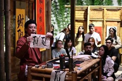 Phát triển văn hóa Thủ đô từ giá trị sáng tạo - Bài 2: Niềm hy vọng từ Luật Thủ đô