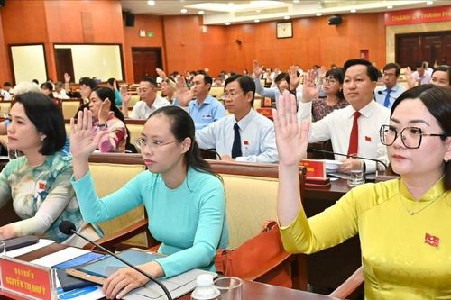HĐND TPHCM thông qua mức chi hỗ trợ 56 tỷ đồng mỗi năm cho những ngành nào?