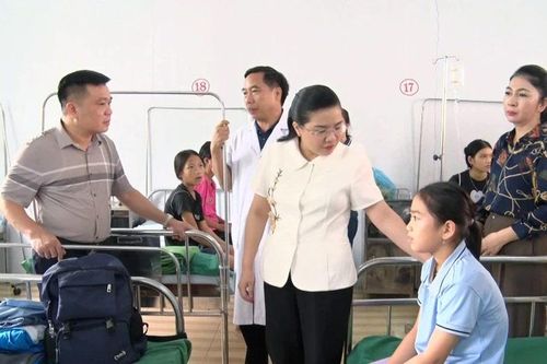 Vụ học sinh ngộ độc ở Hà Giang: Phát hiện vi khuẩn, nấm mốc gây hại vượt ngưỡng trong mẫu thức ăn