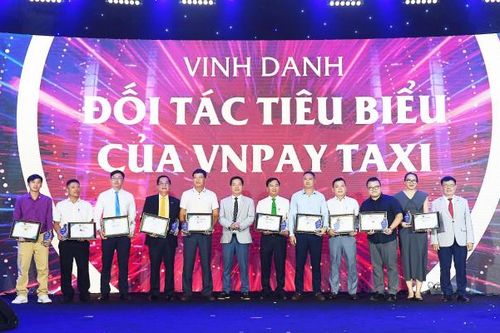 Lần đầu tiên hơn 200 hãng taxi, đơn vị nền tảng hội tụ tại sự kiện đối tác toàn quốc của VNPAY Taxi