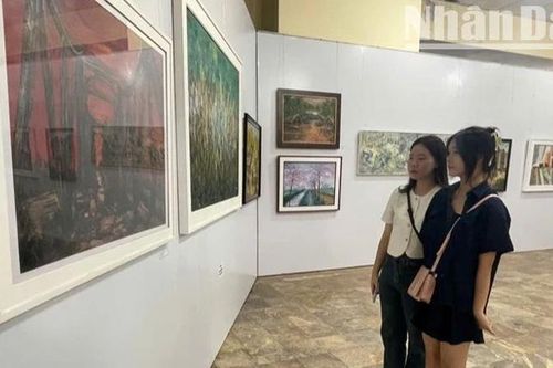 Trưng bày 100 tác phẩm tiêu biểu tại Triển lãm mỹ thuật tỉnh Đắk Lắk 2024