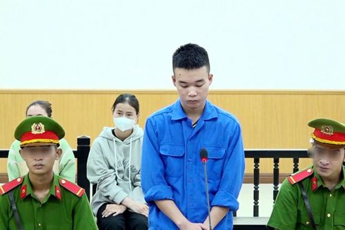 Xét xử 'nghịch tử' pha thuốc diệt cỏ vào nước uống của cha
