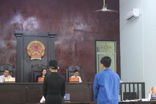 Phiên xử bị cáo kêu oan 'bị gài bẫy khi đi lấy nợ': TAND Thủ Dầu Một nghị án kéo dài